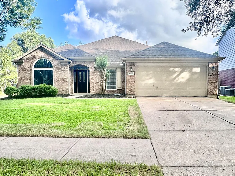 2123 Hollow Reef Cir — Photo 2