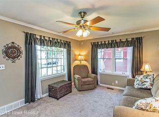 2313 51st St, Des Moines, IA 50310