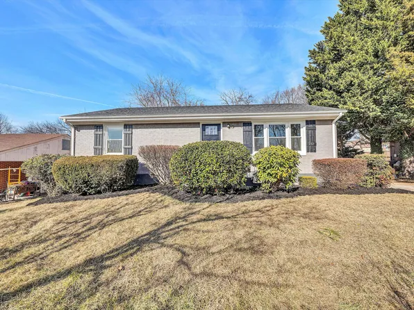 232 Verndale Dr, Roanoke, VA 24019