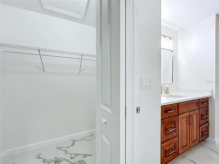 11148 Pinewood Cove Ln — Photo 50