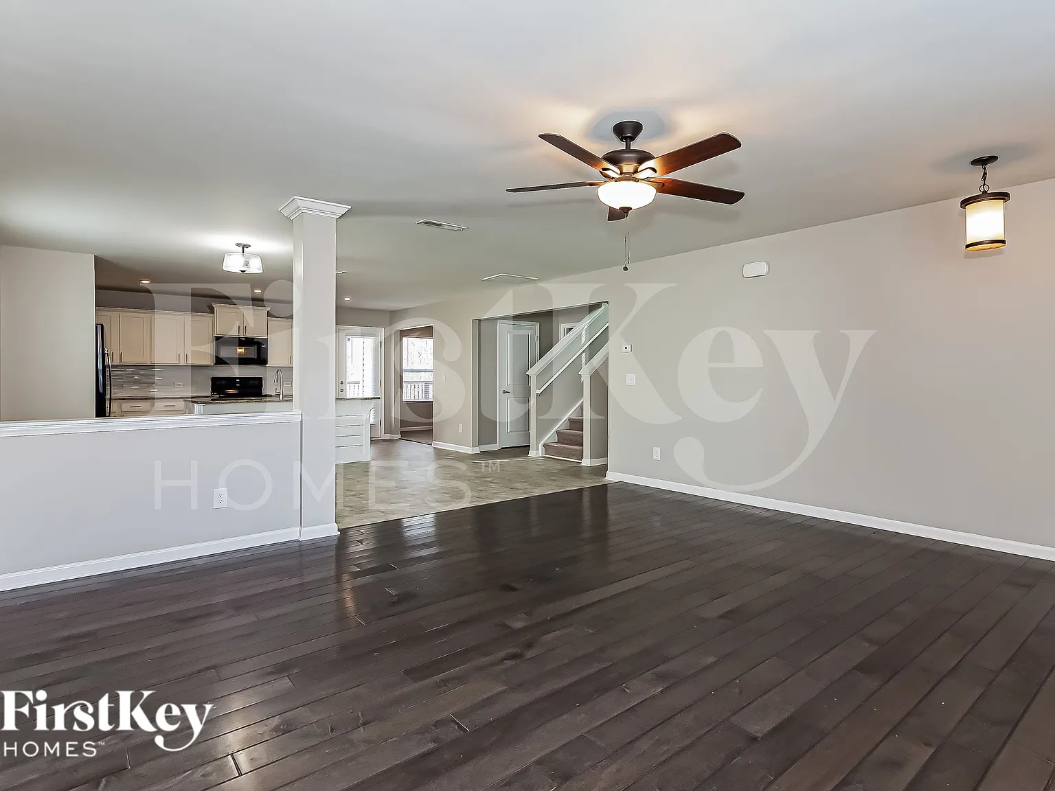 3 bed, 2.5 bath, 2129 sqft, $2,490 — Photo 4