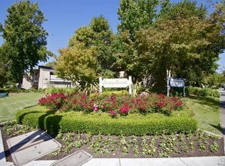 155 Stony Point Rd, Santa Rosa, CA 95401