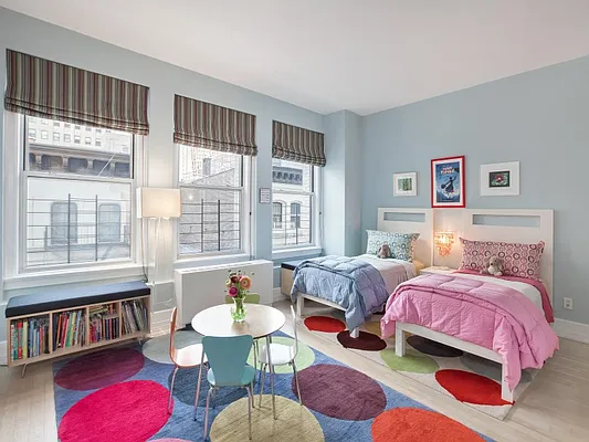 Sold by Sotheby's International Realty | media 9