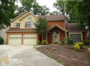 495 Mosswood Shls, Stone Mountain, GA 30087