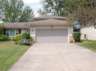 5970 Lehman Dr, Bedford Heights, OH