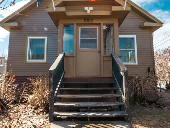 3rd image of 1002 Lacey St