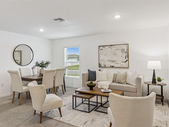 3rd image of 545 Jerry Ln