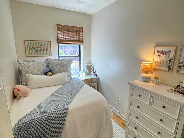 226 E 29th St #2E — Photo 11
