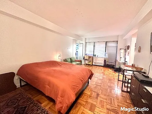 Rented by Ovation Properties, LLC | media 14