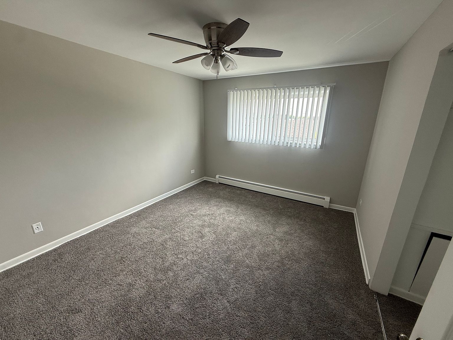 1614 Ogden Ave APT F