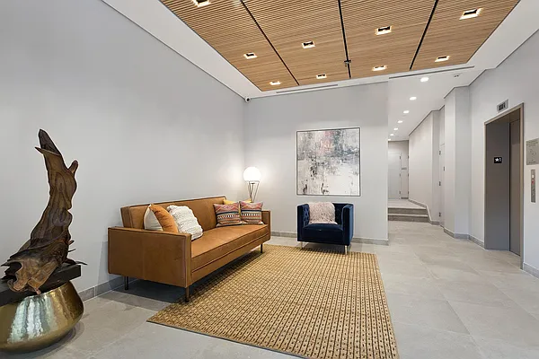 Sold by Bohemia Realty Group | media 24