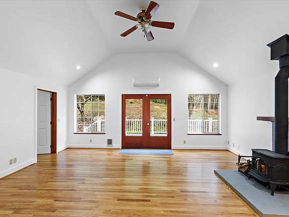 Upstairs living area.