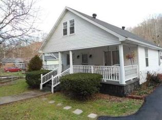 9330 Alley Br, Catlettsburg, KY 41129