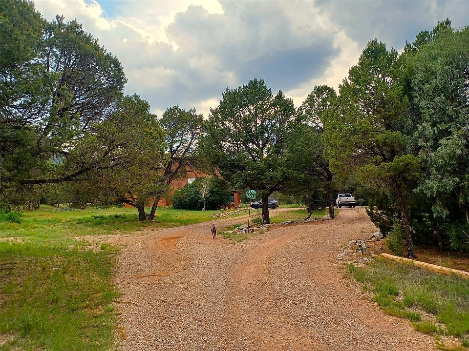 1st image of 21 Camino De Pinones