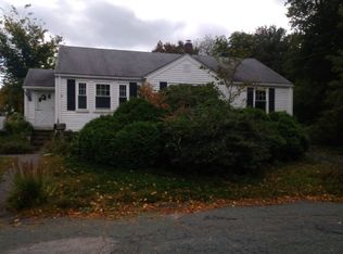 12 Conway St, Beverly, MA 01915