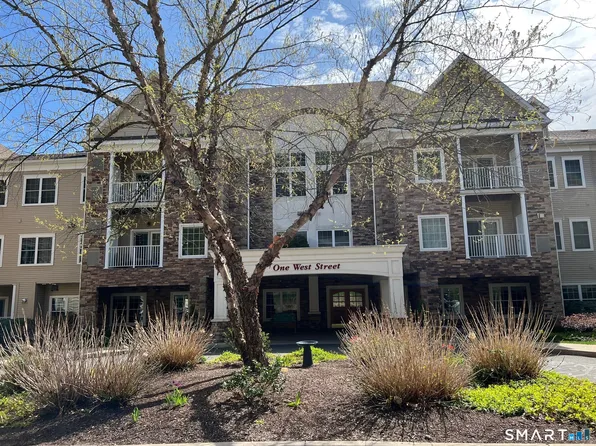 1 West Street #223, Simsbury, CT 06070