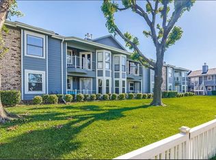 630 W Canty St APT B, Dallas, TX 75208