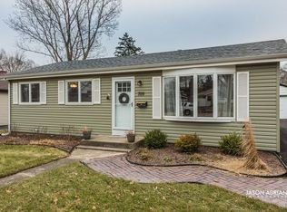 709 W Ridge Rd, Villa Park, IL 60181