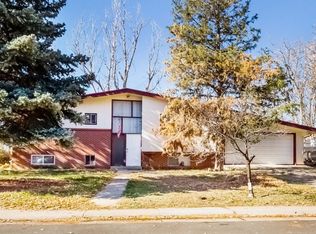 555 Quentin St, Aurora, CO 80011