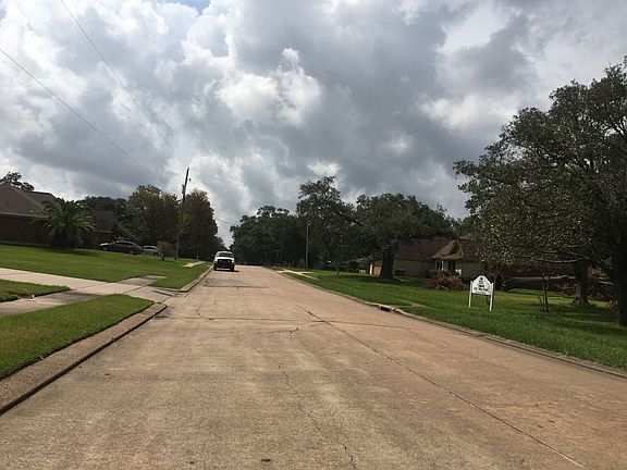 5th image of 430 Forest Oaks Ln