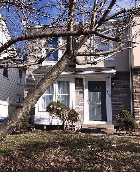 1st image of 182 WILLIAM ST UNIT A