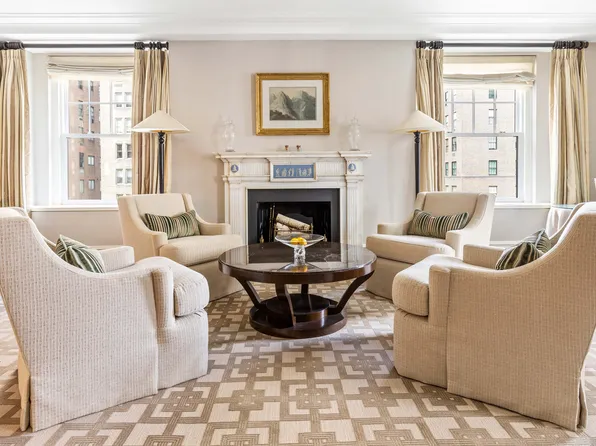 791 Park Avenue image 1 of 15