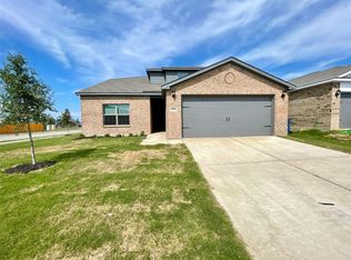 1946 Canterbury Dr, Seagoville, TX 75159