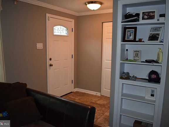 3rd image of 13536 Bentley Cir
