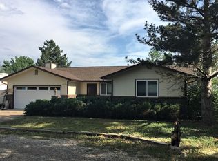 8156 Captains Ln, Longmont, CO 80504