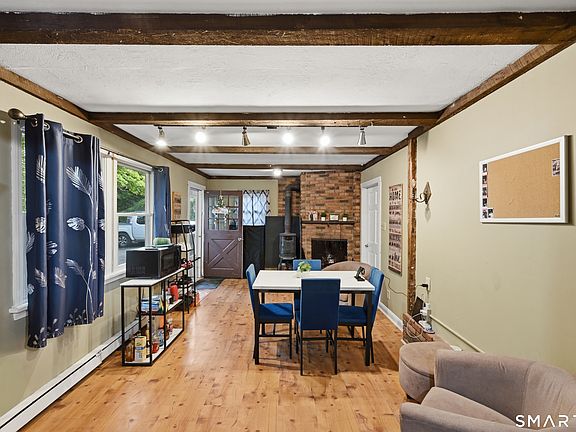 4th image of 110 Long Ridge Road