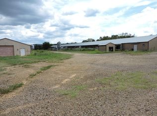 1601 Strawberry Hill Dr, Waldron, AR 72958