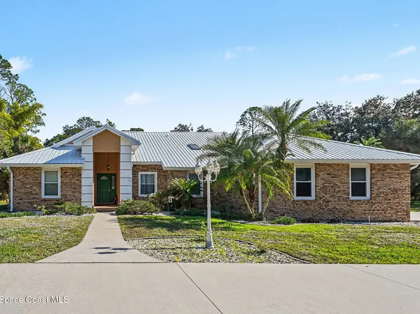 2956 Long Lake Dr, Titusville, FL 32780