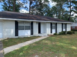 15 Sylvan Dr, Jesup, GA 31546