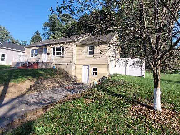3rd image of 514 Victory Ave