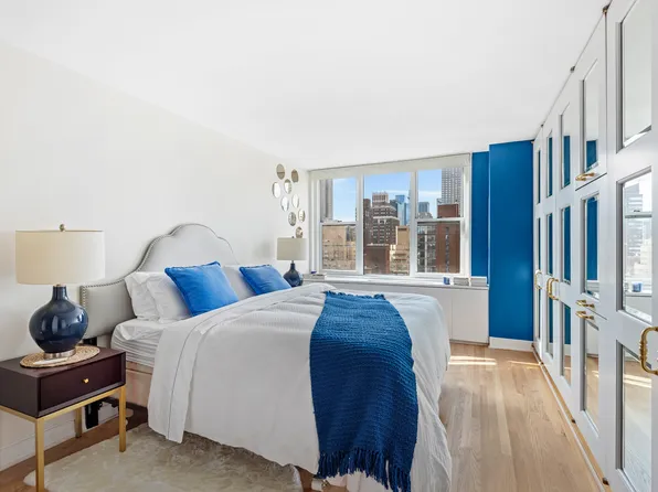 137 East 36th Street image 9 of 18