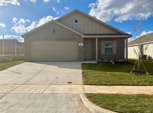 1389 Beach Dr, Azle, TX 76020