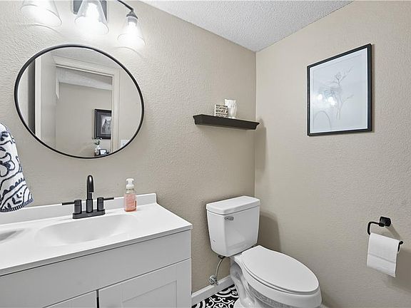 5th image of 5623 NW Sunrise Meadow Cir