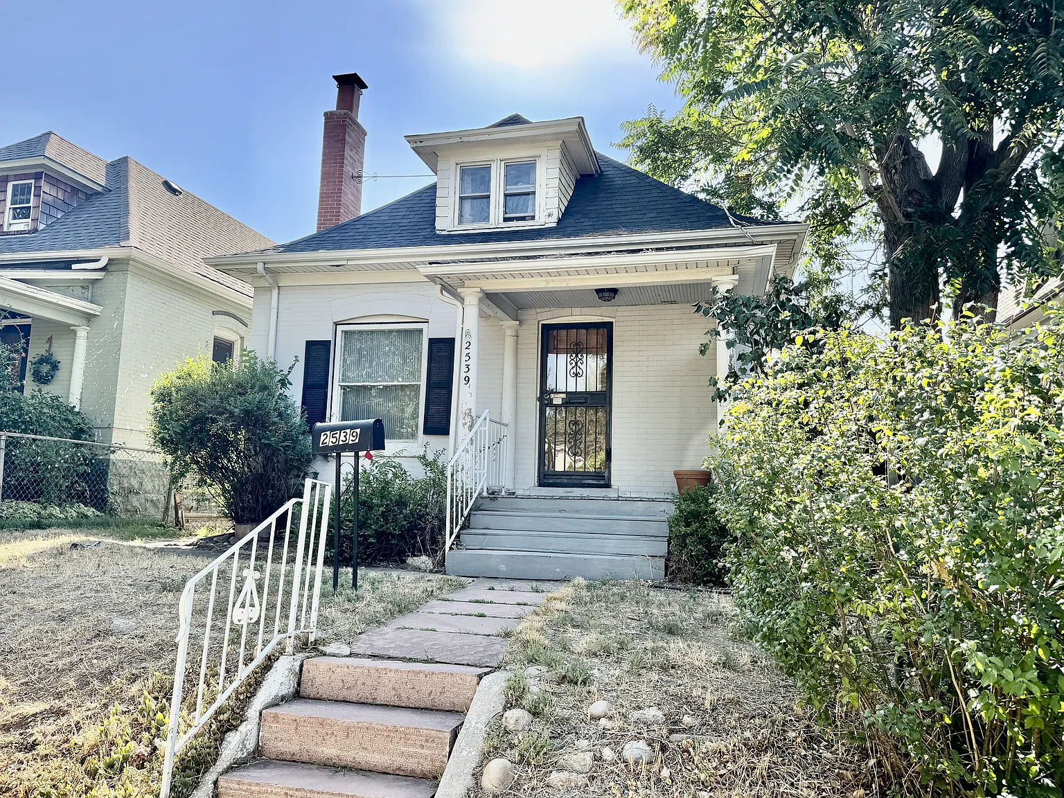 NHighSt/2539 - 1 — Photo 1