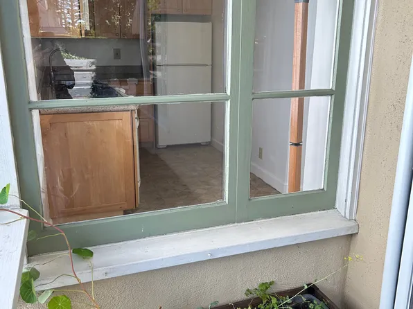 4854 Park Blvd, Oakland, CA 94602