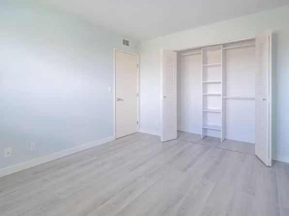 2220 N Cypress Bend Drive #508, Pompano Beach, FL 33069