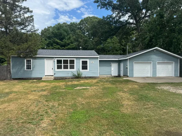 696 Sepman St, Muskegon, MI 49442