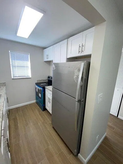 450 SW 2nd Ave #2030