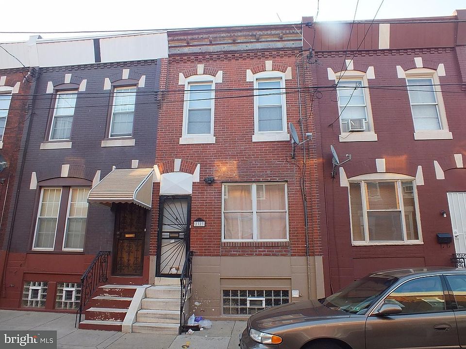 1st image of 2323 S Franklin St