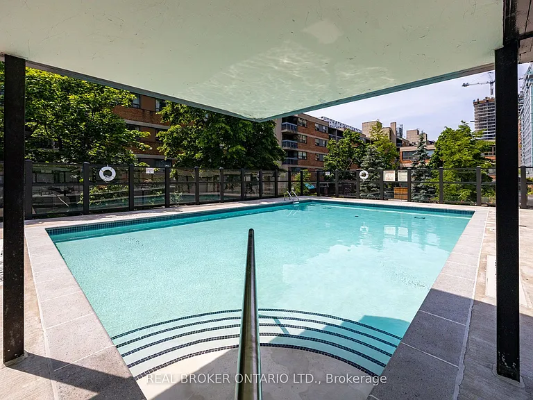 105 McCaul St #708 — Photo 17