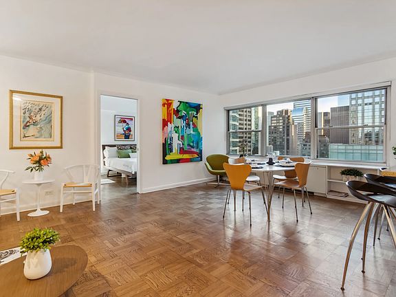 2nd image of 118 E 60th St APT 25F