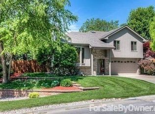 2530 Lockwood Pl, Council Bluffs, IA 51503