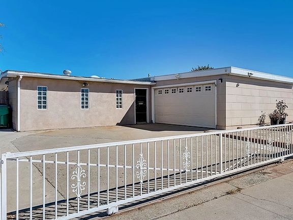 5th image of 8928 Gramercy Dr