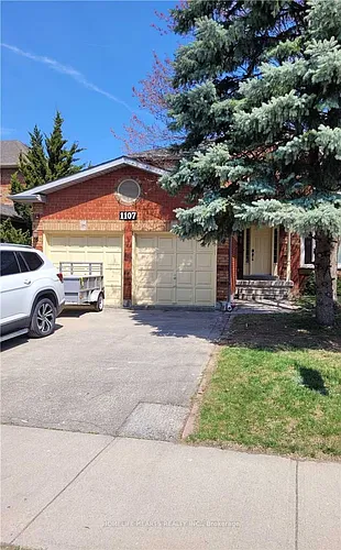 1107 Thoresby Dr Photo 1