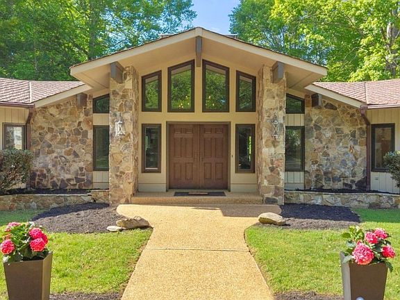 5th image of 3640 Michaux Mill Dr