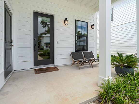 3rd image of 48 Bella Vista Ct